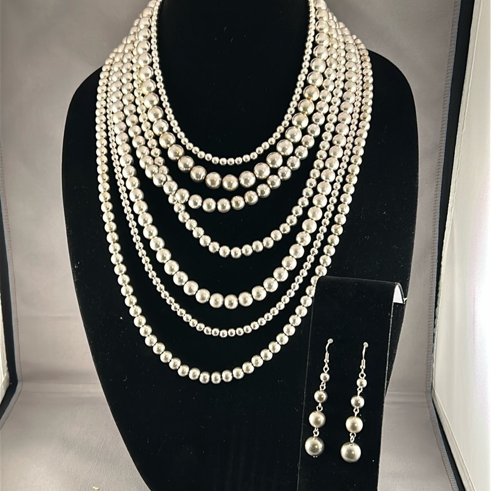 Premier Beaded Rose pearl necklace and earrings